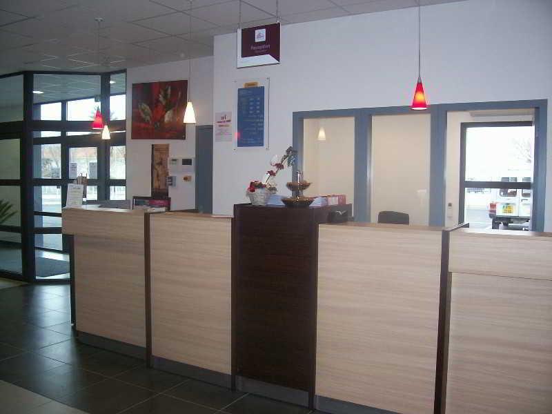 B&B Hôtel Perpignan Saleilles Esterno foto