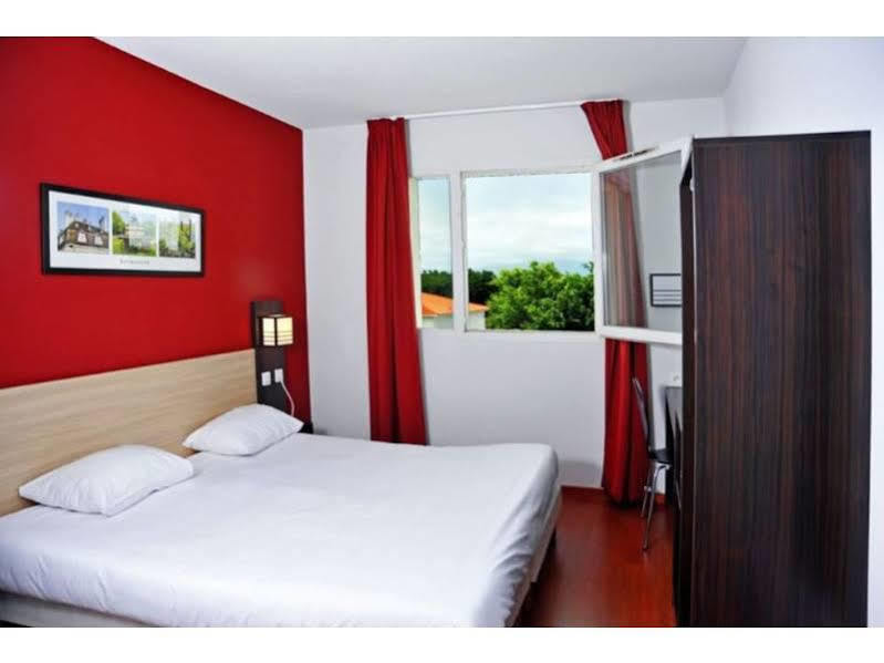 B&B Hôtel Perpignan Saleilles Esterno foto